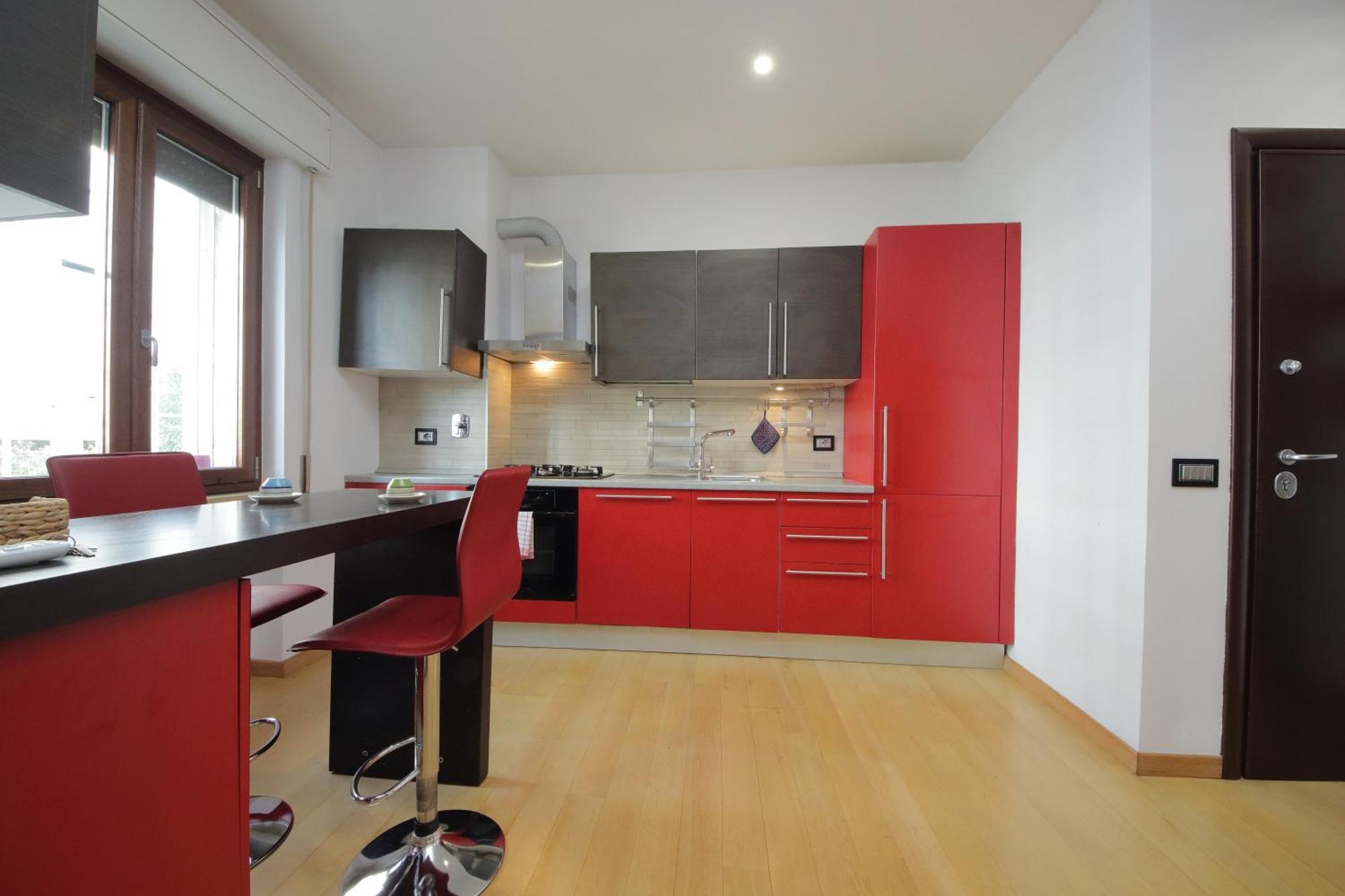 Cozy And Comfy Apartment In Piramide Metro Stop Рим Екстериор снимка